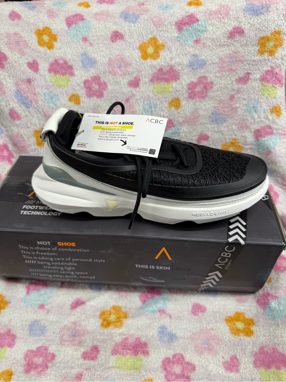 Men’s Black and White Chunky Sneaker